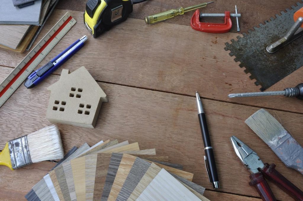 Efficiënte duurzame vloeroplossingen met ontkoppelingsmatten en tegeldragers voor woning
